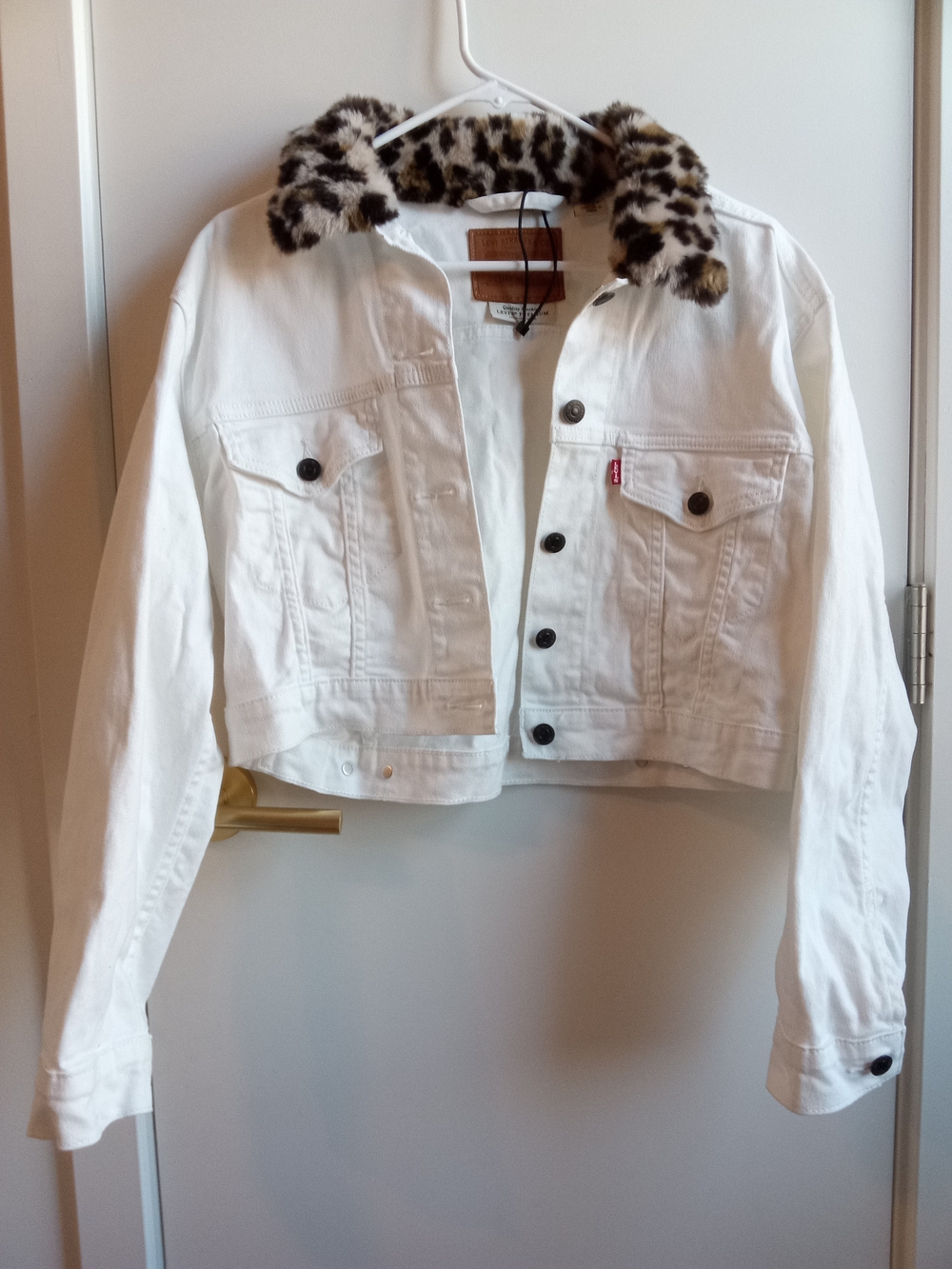 Levi's White Denim Jacket with Leopard-Print Faux Fur Collar